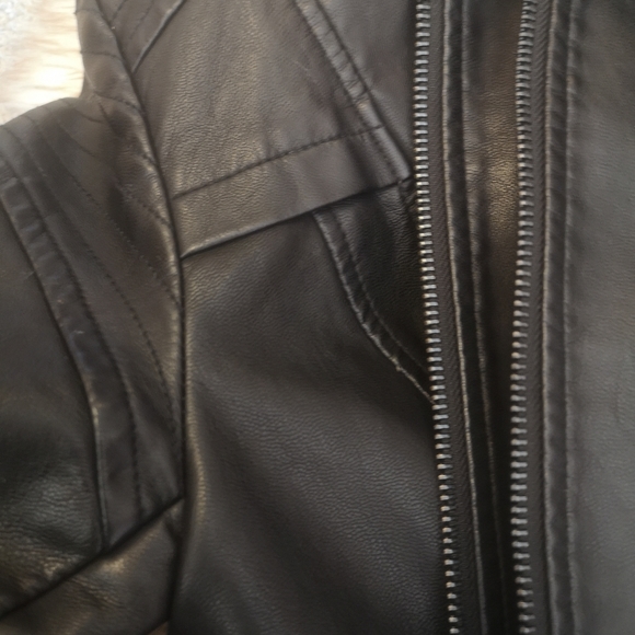 Leather motorcycle jacket - Picture 8 of 8